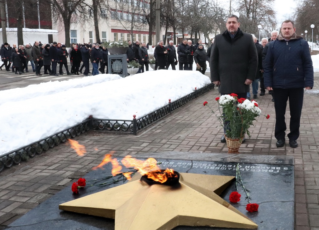 2021_02_23_возложение 4.jpg 2021_02_23_возложение 4.jpg