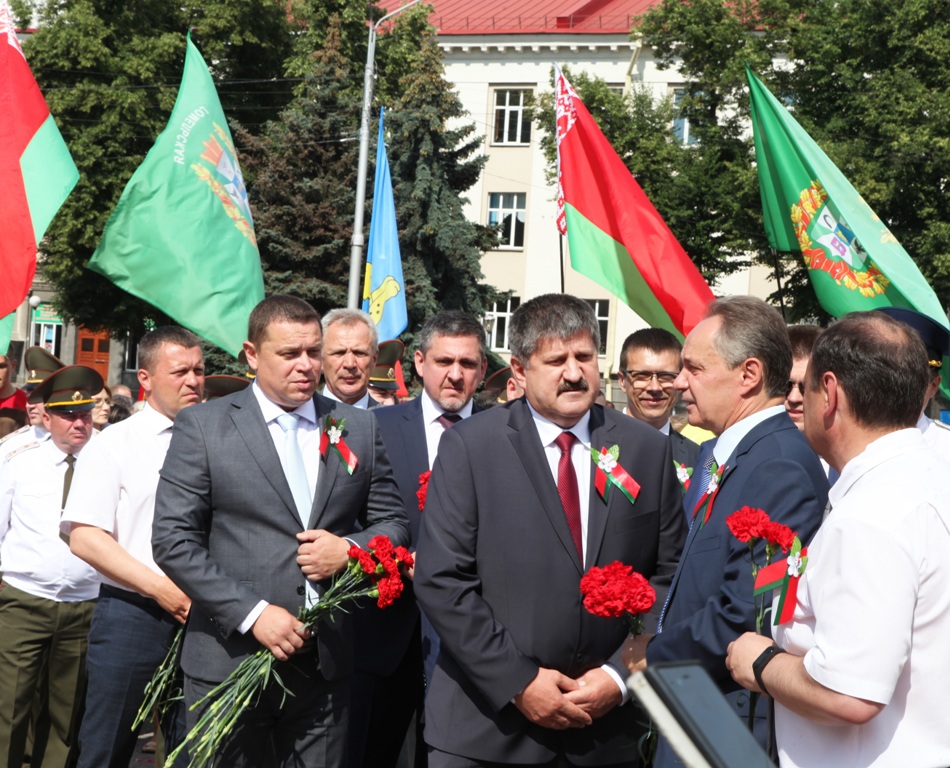 2020_07_06_ДН - площадь Труда 3.jpg 2020_07_06_ДН - площадь Труда 3.jpg
